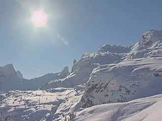 صور Cortina d`Ampezzo, winter resort منتجع